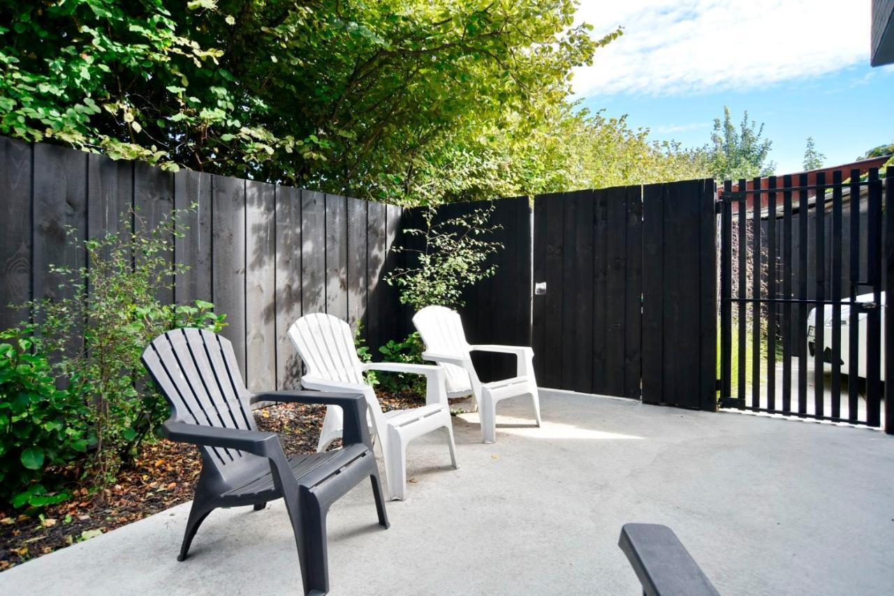 Dickens St - Christchurch Holiday Homes Zewnętrze zdjęcie